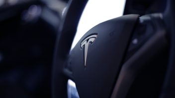 Azioni Tesla in ripresa: titolo oltre i 200 $ (Giugno 2019)