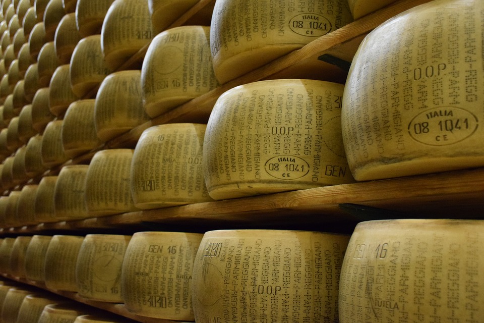Parmigiano Reggiano : il più grande esportatore è la francese Lactaris