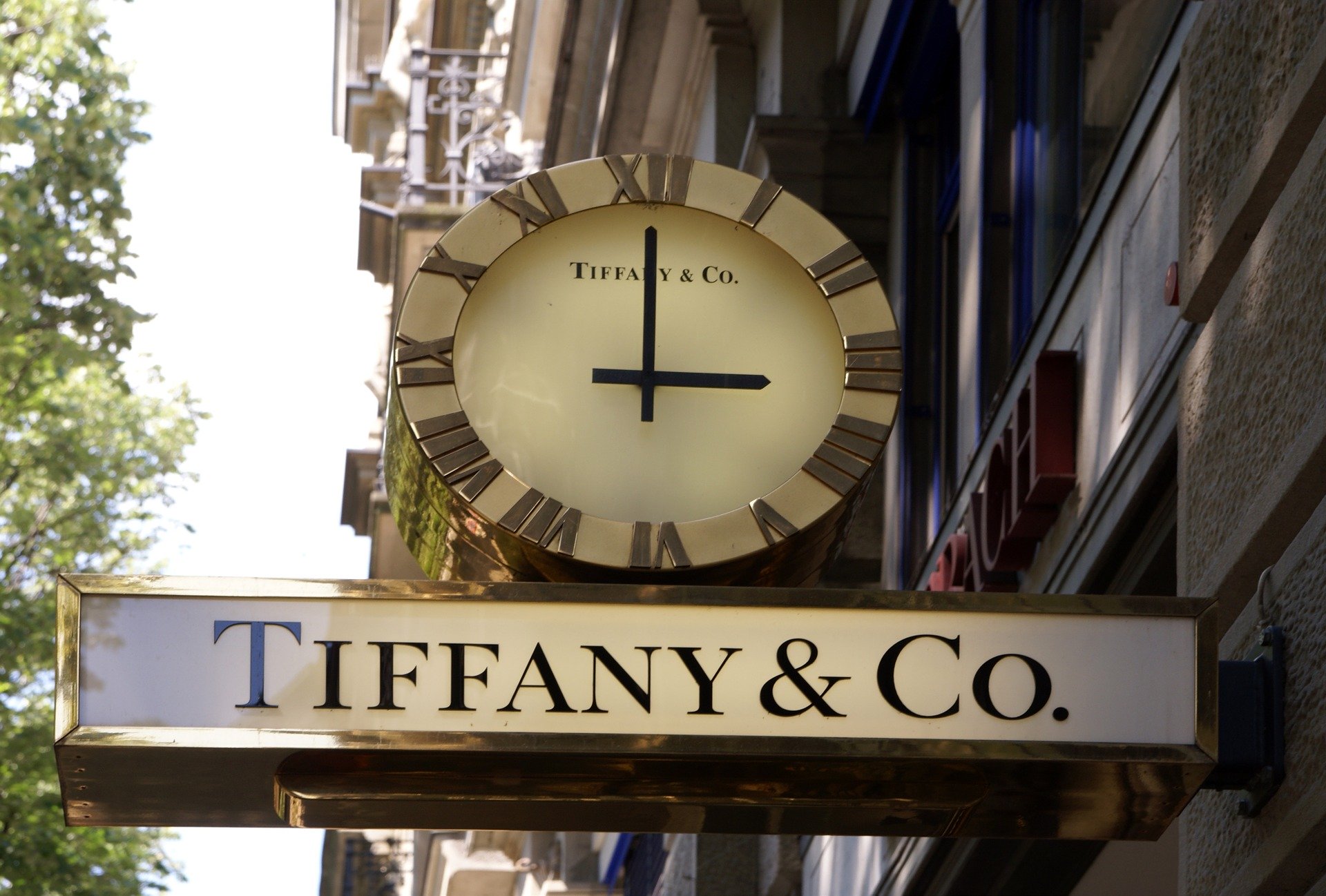 LVMH acquista Tiffany & Co per 16,2 miliardi di dollari