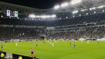 Azioni Juventus crollano in borsa, titolo a rischio?