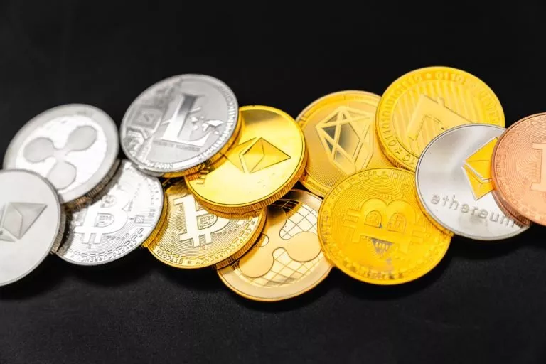 Trading di criptovalute: l’Agenzia delle Entrate chiarisce, niente tasse
