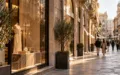 Mercato del lusso: dimensioni, aziende quotate e rischi per gli investitori
