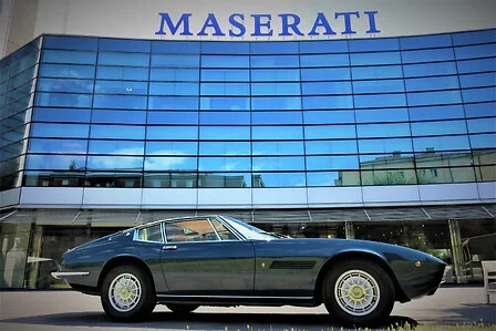 Maserati Ghibli SS Coupé Blu Sera del 1972, foto ufficiale